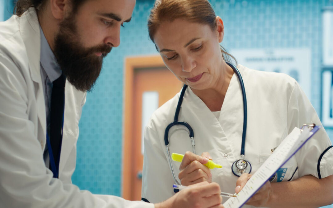 Jak przebiega tłumaczenie dokumentacji medycznej online bądź tête-à-tête?